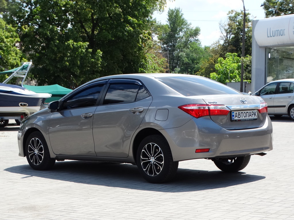 Toyota corolla с пробегом