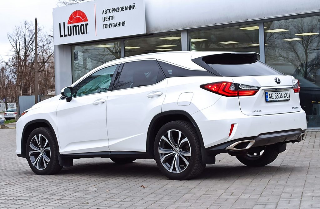 Купить Lexus RX 200t Executive Official 2016 года с пробегом 89000